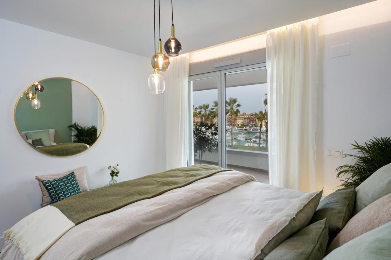 New & Modern Apartment - Marina, Sotogrande Eksteriør billede